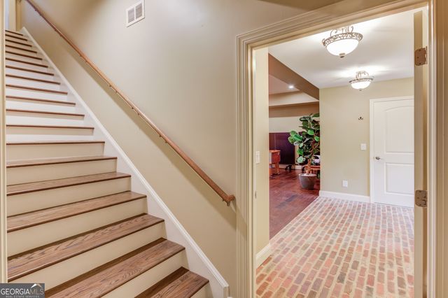 5667 Britt Whitmire Road, Gainesville, GA 30506
