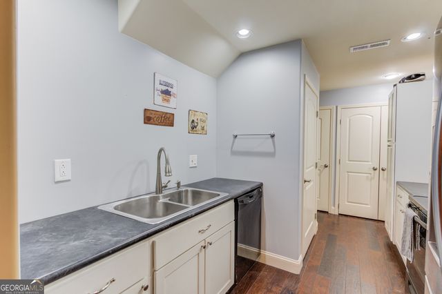 5667 Britt Whitmire Road, Gainesville, GA 30506