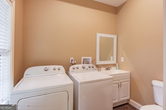 5667 Britt Whitmire Road, Gainesville, GA 30506