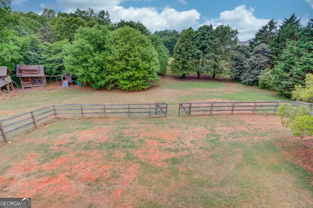 5667 Britt Whitmire Road, Gainesville, GA 30506