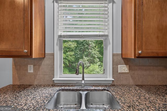 9125 Loxford Street, Lithia Springs, GA 30122