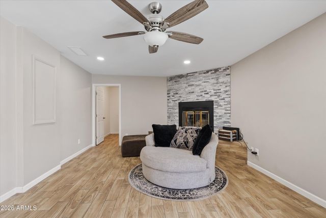 2124 E 3RD Drive, Mesa, AZ 85204