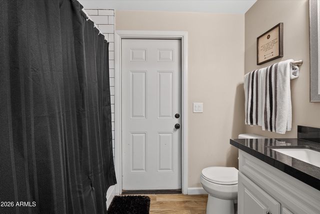 2124 E 3RD Drive, Mesa, AZ 85204