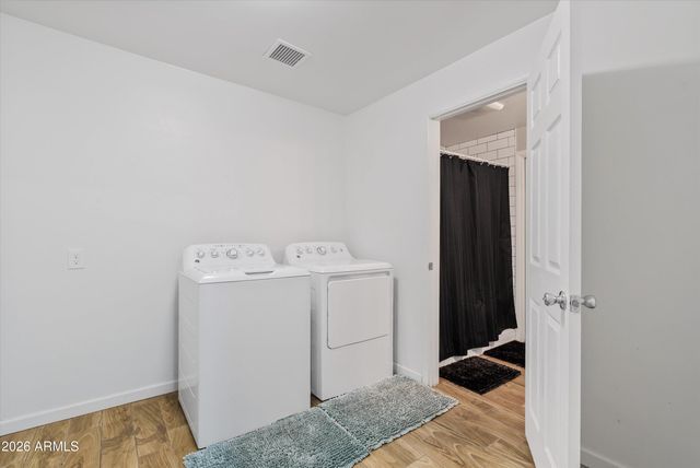 2124 E 3RD Drive, Mesa, AZ 85204