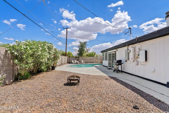 2124 E 3RD Drive, Mesa, AZ 85204