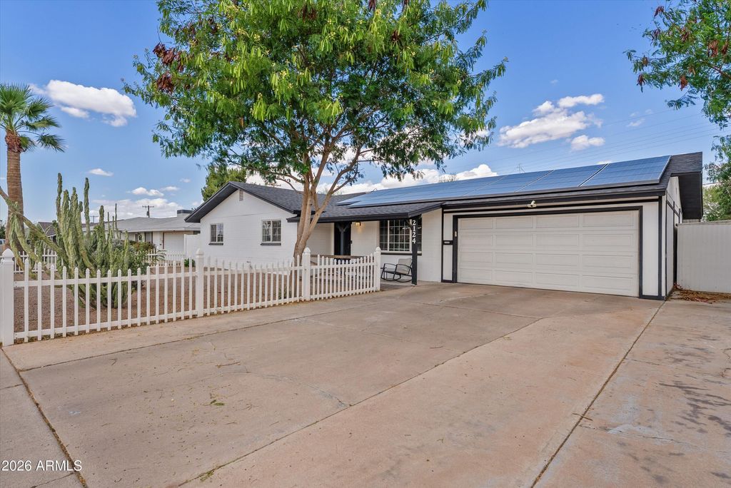 2124 E 3RD Drive, Mesa, AZ 85204 — photo 2