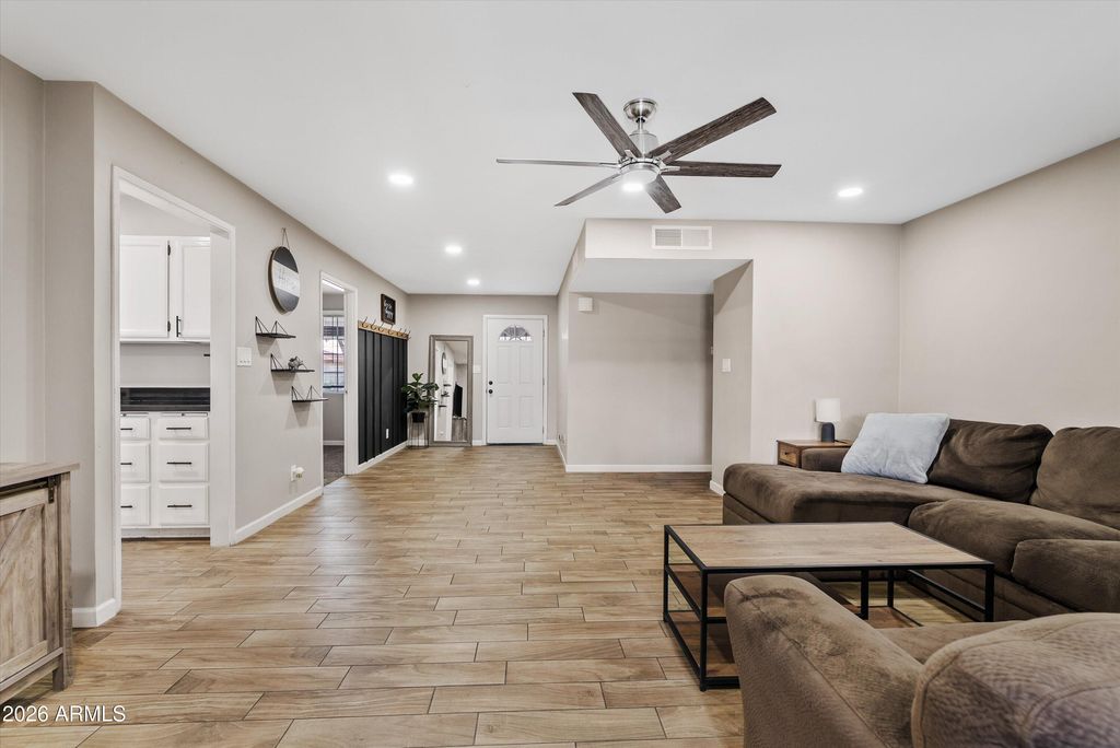 2124 E 3RD Drive, Mesa, AZ 85204 — photo 5