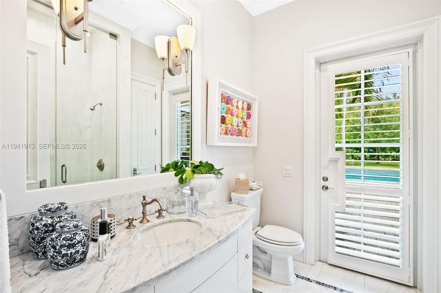 5901 Rolling Road Dr, Pinecrest, FL 33156