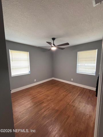 6244 PETTIFORD Drive W, Jacksonville, FL 32209