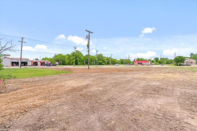 1008 S Virginia Street, Terrell, TX 75160