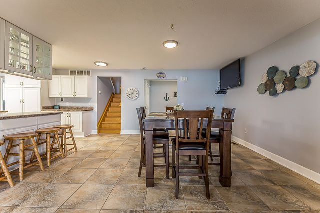 5256 Edgelake Drive, Hamburg Twp, MI 48169