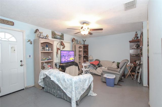 1229 OAK VALLEY DRIVE, Seffner, FL 33584