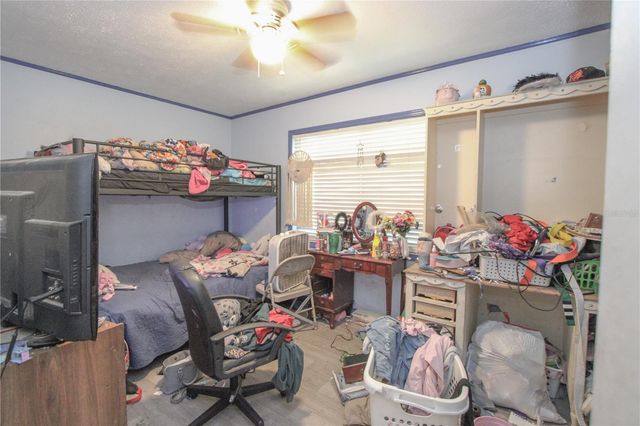 1229 OAK VALLEY DRIVE, Seffner, FL 33584