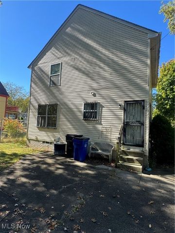 627 E 123rd Street, Cleveland, OH 44108