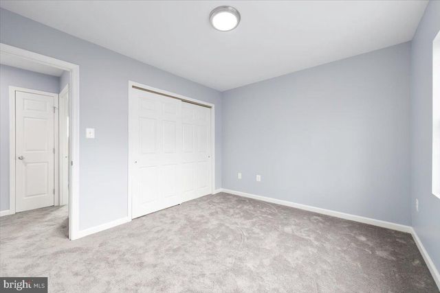 12304 WOODLAWN CT, Woodbridge, VA 22192