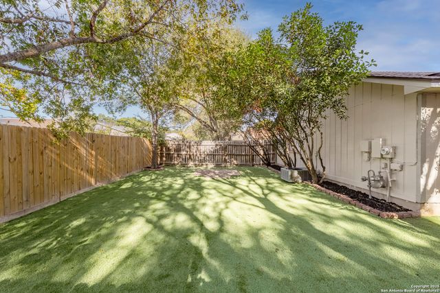 15531 Knollglade, San Antonio, TX 78247