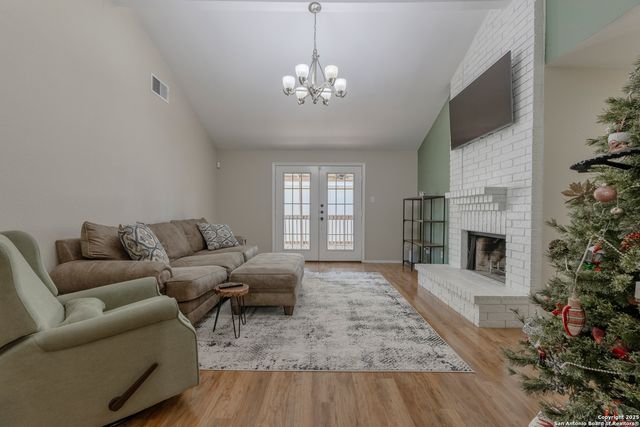 15531 Knollglade, San Antonio, TX 78247