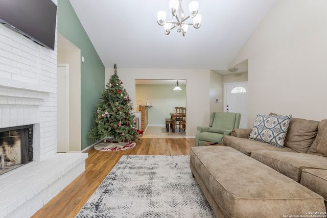 15531 Knollglade, San Antonio, TX 78247