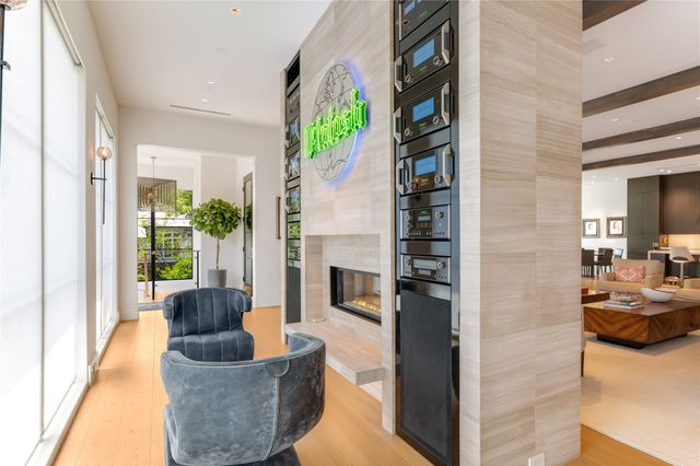 6715 Golf Drive, University Park, TX 75205