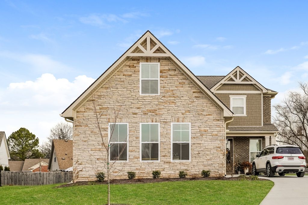 6205 Calmus Ct, Mount Juliet, TN 37122