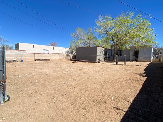 2507 Cagua Drive NE, Albuquerque, NM 87110