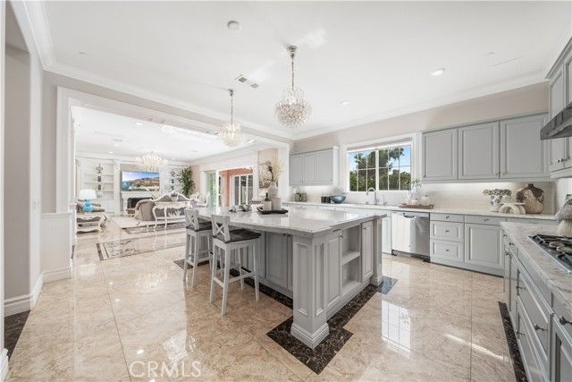 6829 Birmingham, Chino, CA 91710