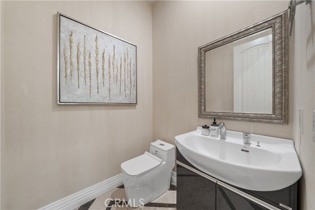 6829 Birmingham, Chino, CA 91710