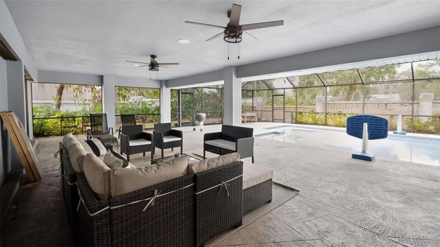 144 BARRINGTON DRIVE, Brandon, FL 33511