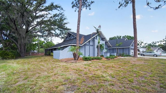 144 BARRINGTON DRIVE, Brandon, FL 33511