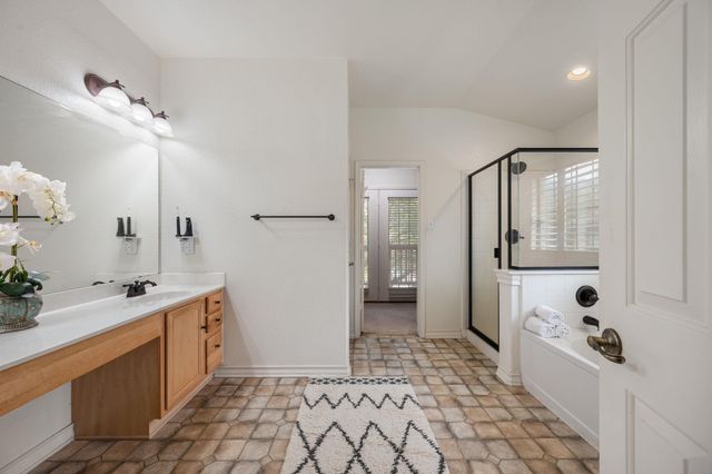 10232 Grizzly Oak DR, Austin, TX 78748