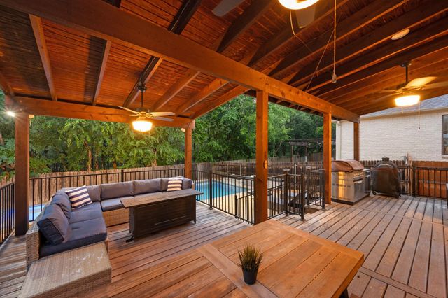 10232 Grizzly Oak DR, Austin, TX 78748