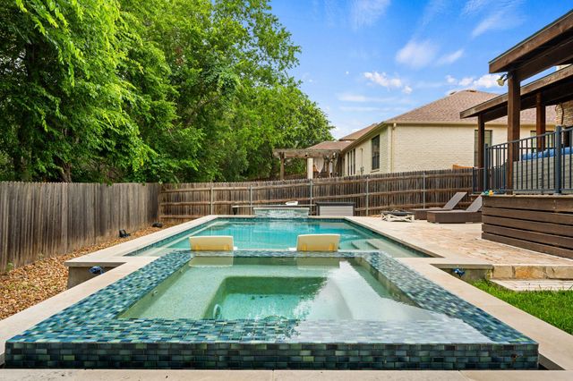 10232 Grizzly Oak DR, Austin, TX 78748