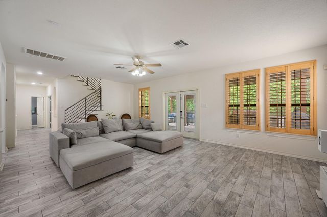 10232 Grizzly Oak DR, Austin, TX 78748