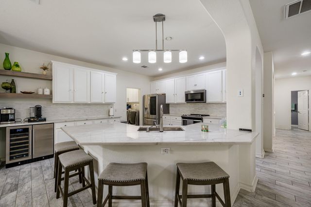 10232 Grizzly Oak DR, Austin, TX 78748