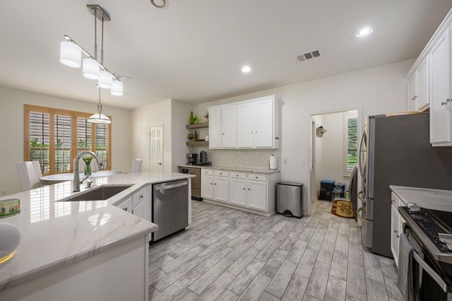 10232 Grizzly Oak DR, Austin, TX 78748