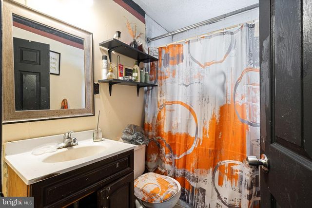 612 VETERANS HWY, Bristol, PA 19007
