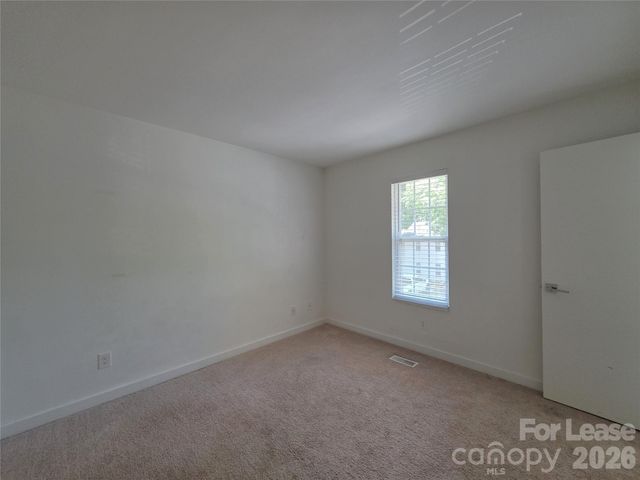 1525 Briar Creek Road B, Charlotte, NC 28205