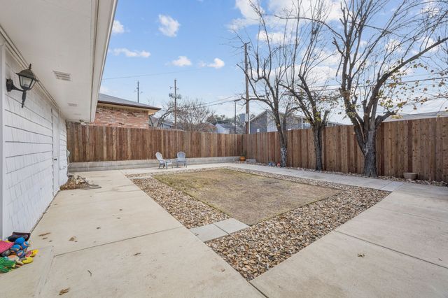 9740 Dartridge Drive, Dallas, TX 75238