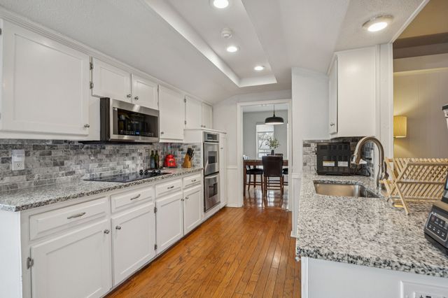 9740 Dartridge Drive, Dallas, TX 75238