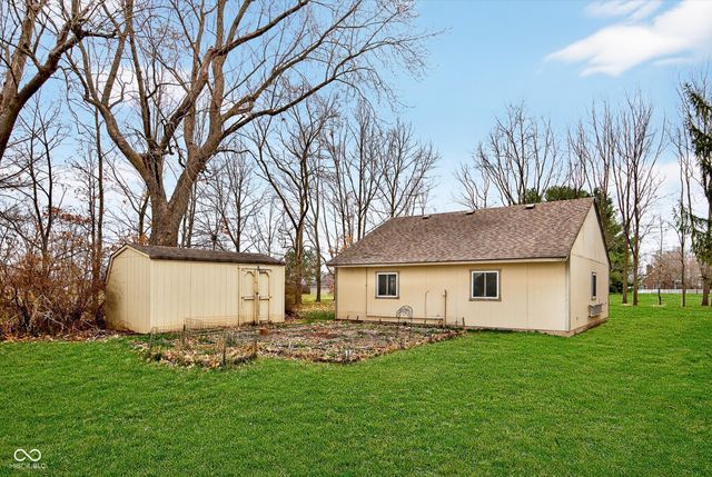 704 S Nineveh Road, Franklin, IN 46131