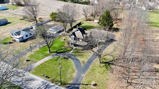 704 S Nineveh Road, Franklin, IN 46131