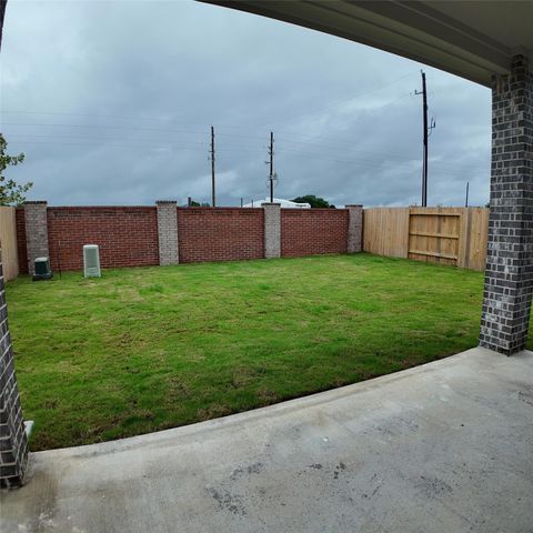 22519 Camp Driftwood Way, Waller, TX 77484