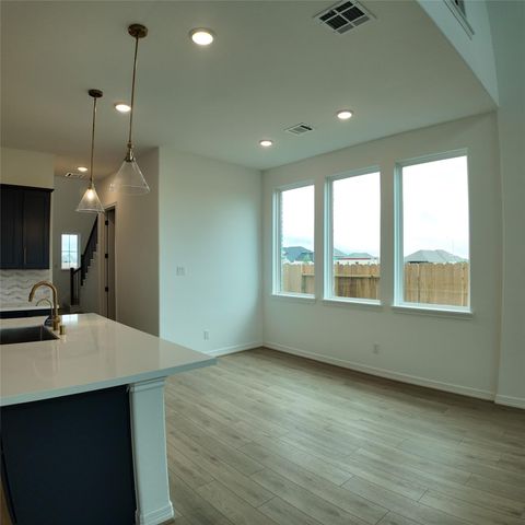 22519 Camp Driftwood Way, Waller, TX 77484