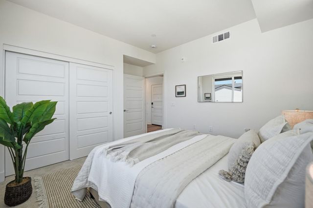 17050 Depot Street 302, Morgan Hill, CA 95037