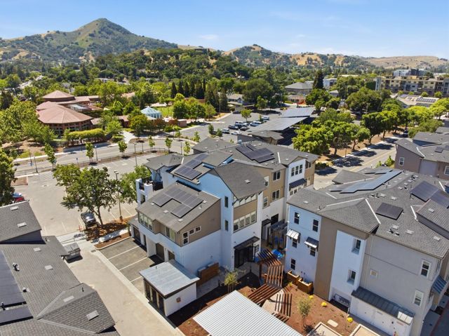 17050 Depot Street 302, Morgan Hill, CA 95037