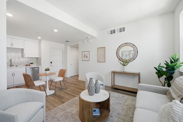 17050 Depot Street 302, Morgan Hill, CA 95037