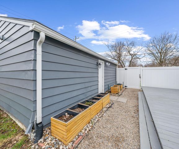 2940 Dalton Avenue, Pittsfield Charter Twp, MI 48108