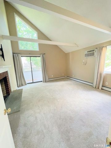 17-D Yankee Glen Drive 17D, Madison, CT 06443