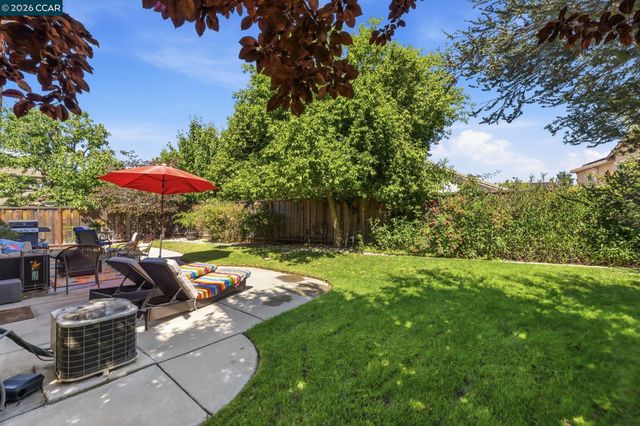 2271 Montecito Ct, Brentwood, CA 94513