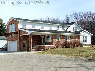 1920 Lakeside, Erie Township, MI 48133